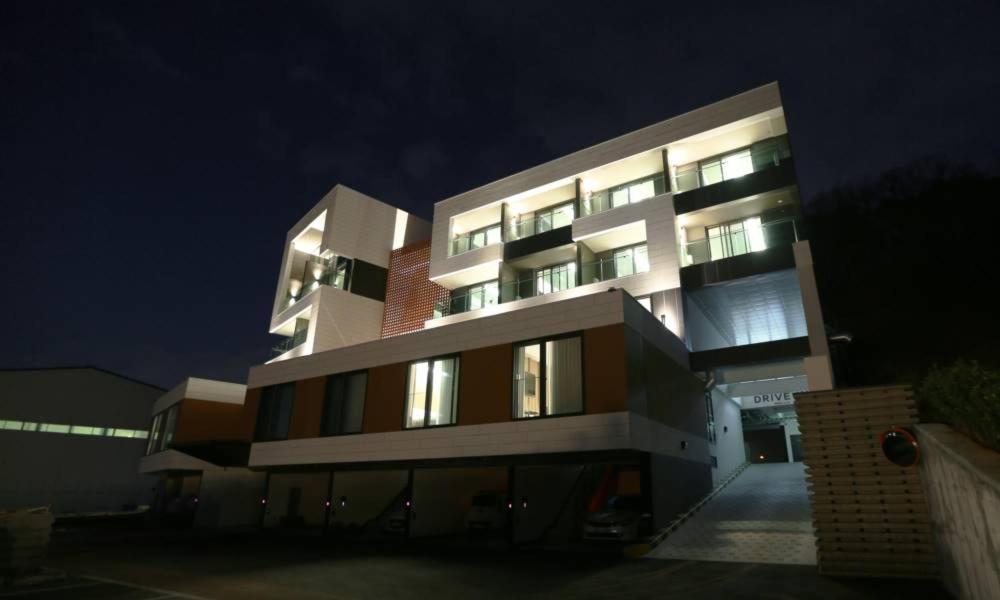 Anseong Nomad Hotel Екстериор снимка