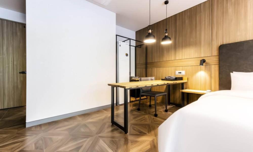 Anseong Nomad Hotel Екстериор снимка