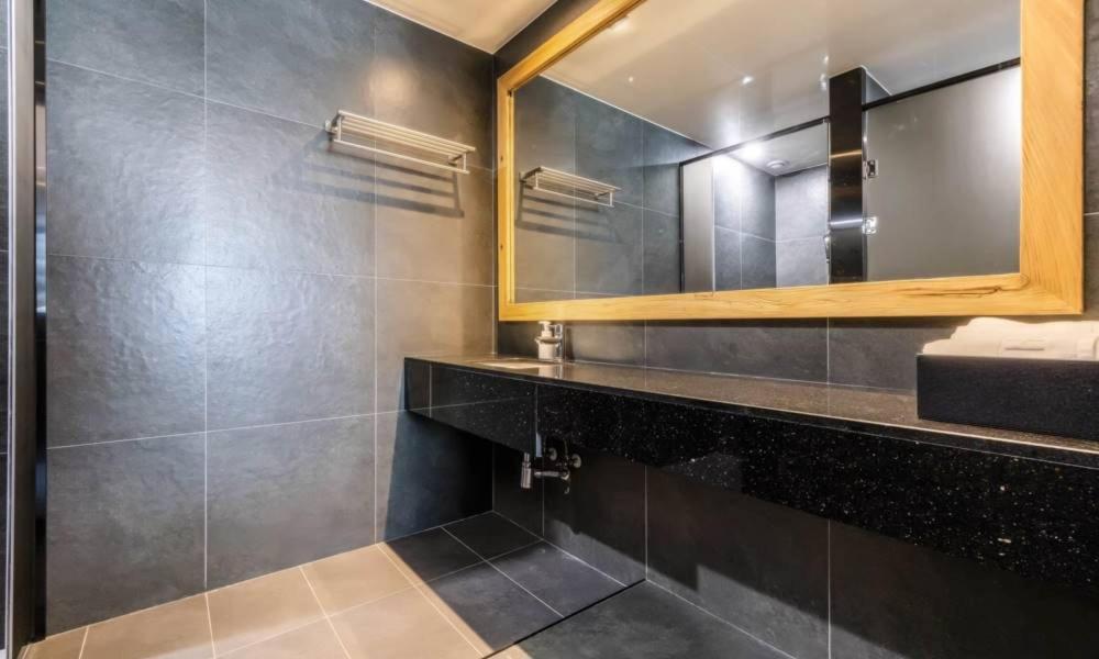 Anseong Nomad Hotel Екстериор снимка